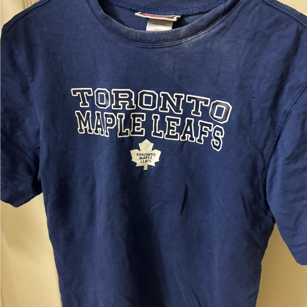 Reebok Classic Blue Tee with baby power on neck